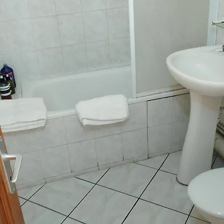 Apartment Le Corneuve