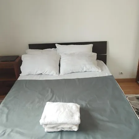 Apartment Le Corneuve